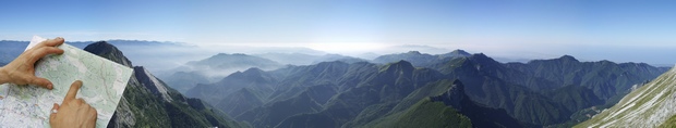 Vista dalla Pania della Croce, Alpi Apuane